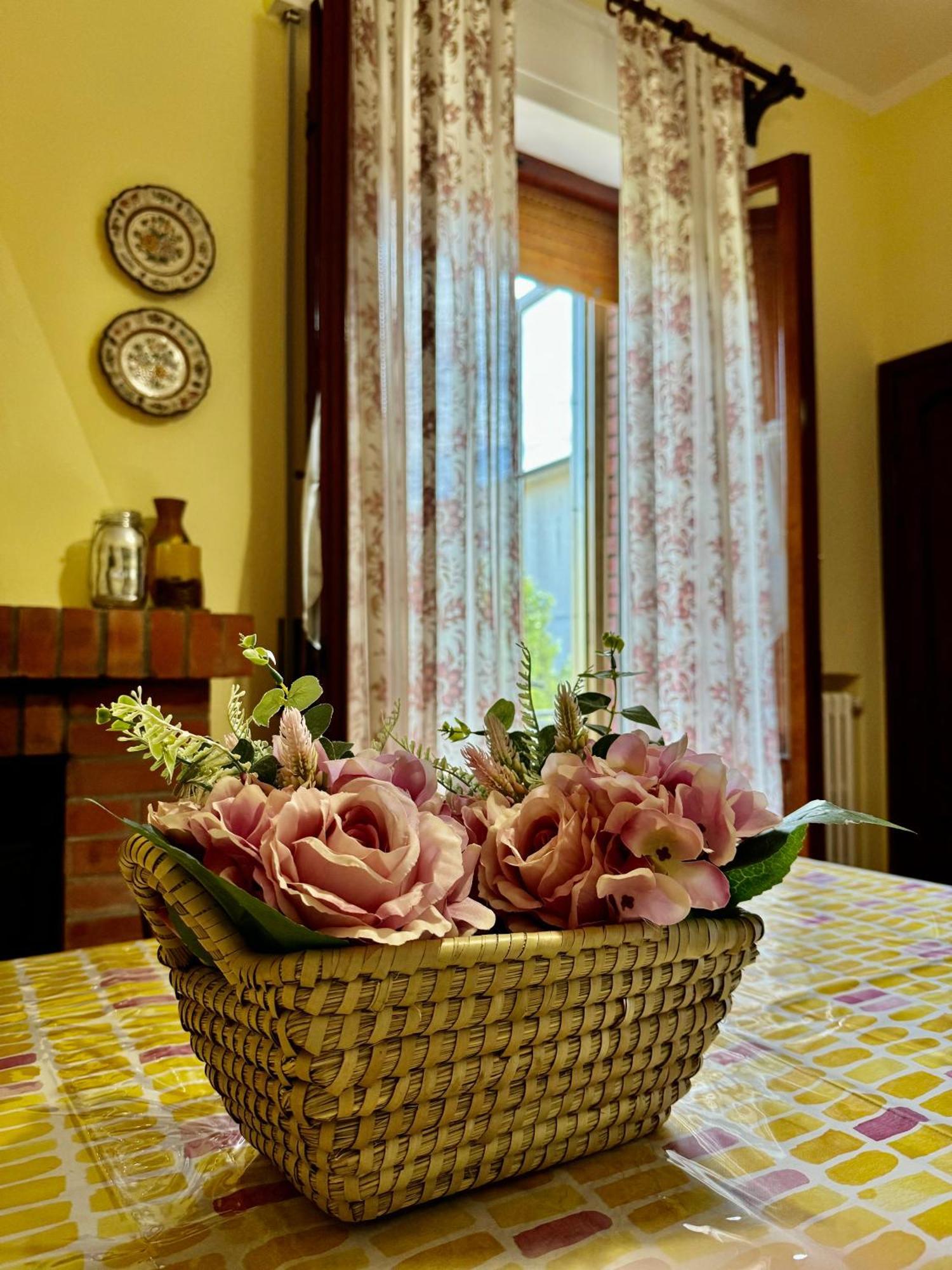 Lucy'S House, Elegante Alloggio Rustico Con Tutti I Comfort Moderni A Pisa Hotel Luaran gambar